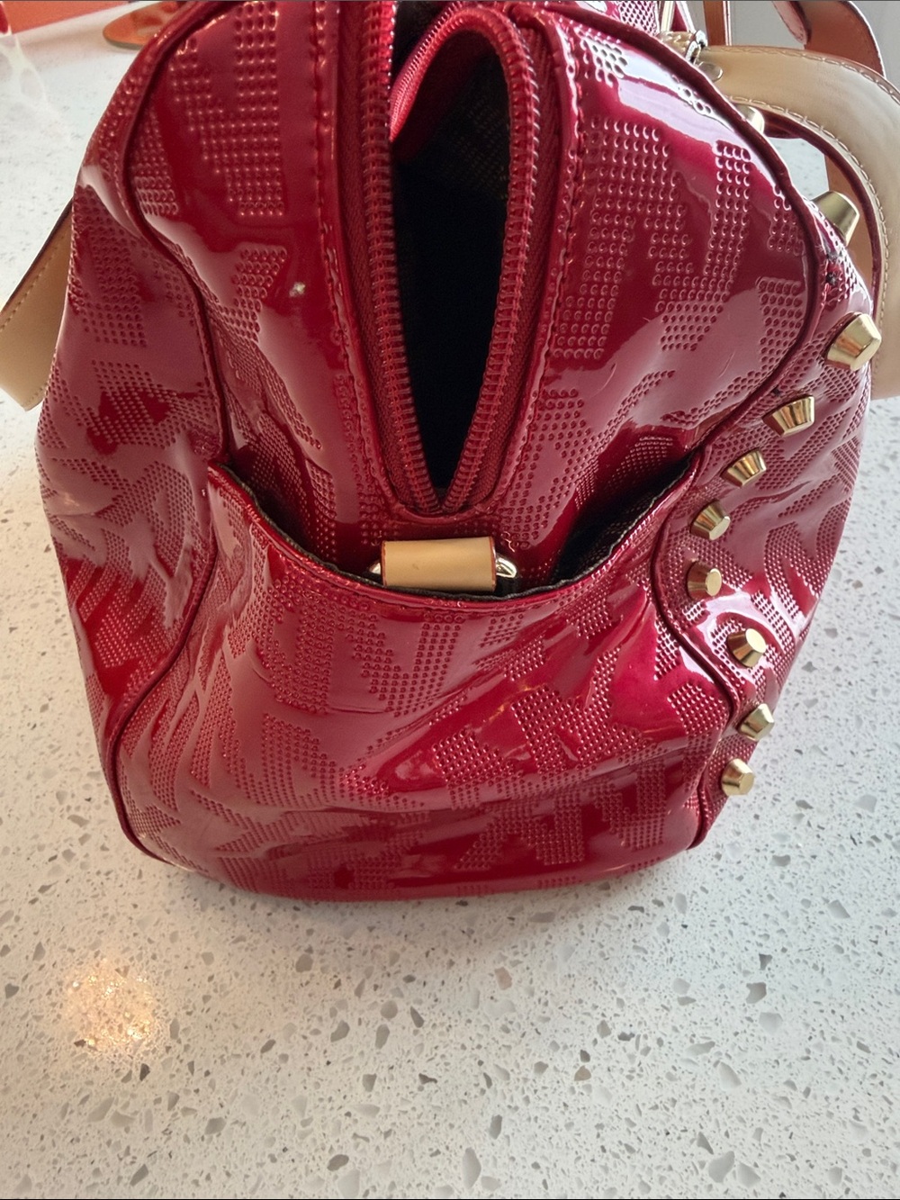 Patent Hot Pink Shoulder Bag with Tan Handles - Picture 4 of 10